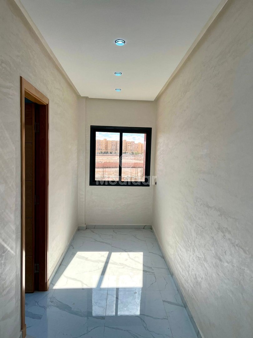 Marrakeş'te Geniş 3 Odalı Daire Satışta - Photo 4