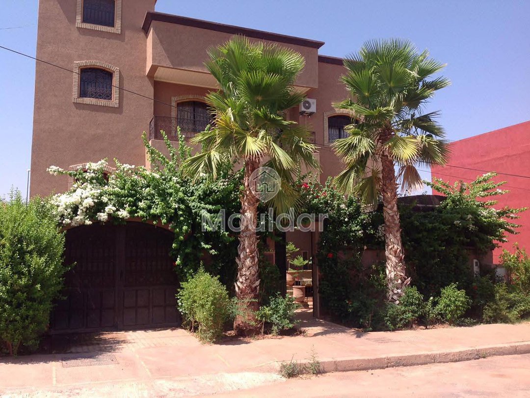 Villa de lujo en Marrakech: 6 habitaciones, piscina y jardín - Photo 3