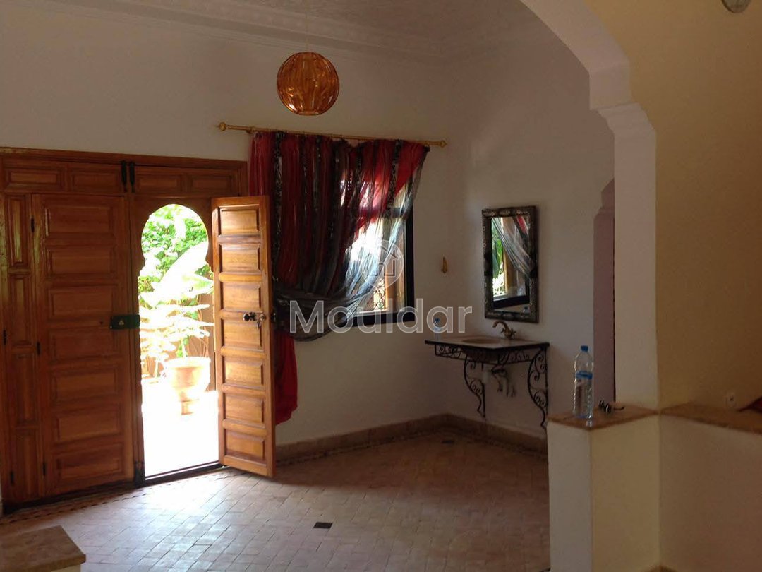 Villa de lujo en Marrakech: 6 habitaciones, piscina y jardín - Photo 1