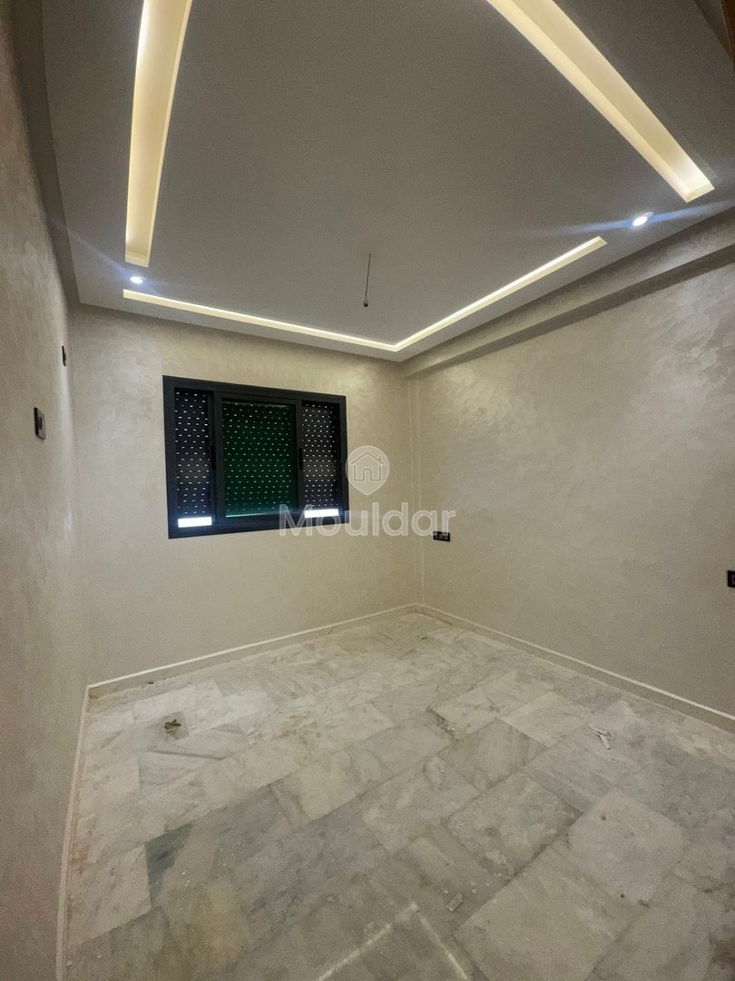 Bonito Apartamento en Venta en Fez: 3 Habitaciones, Balcón, Aparcamiento - Photo 4