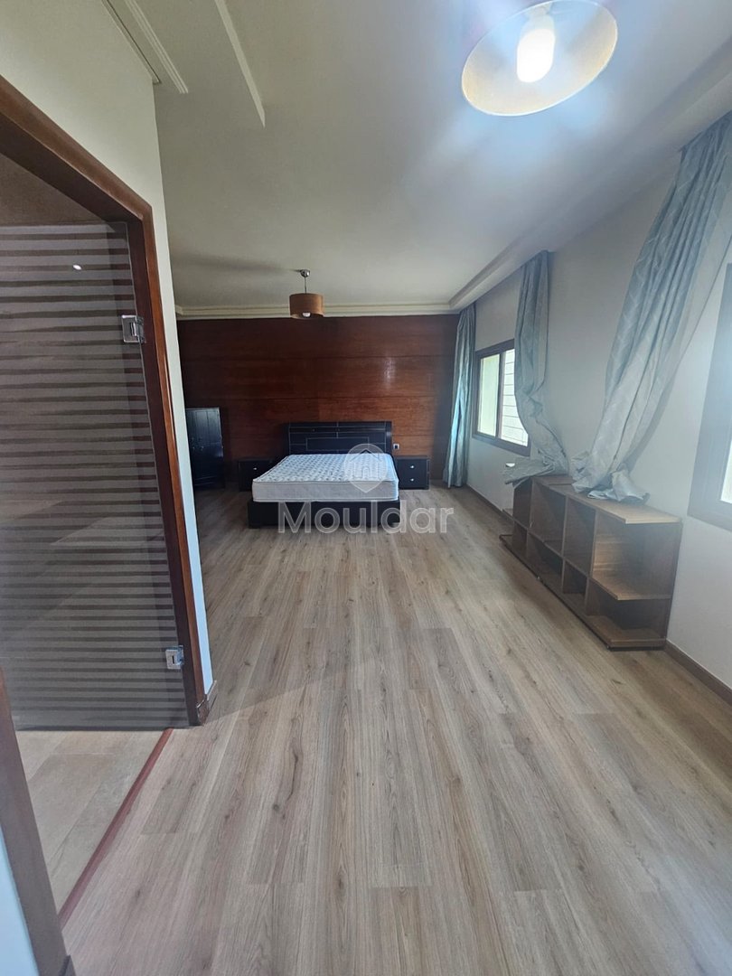 Elegante Villa zur Miete in Casablanca mit Terrasse und Garage - Photo 6