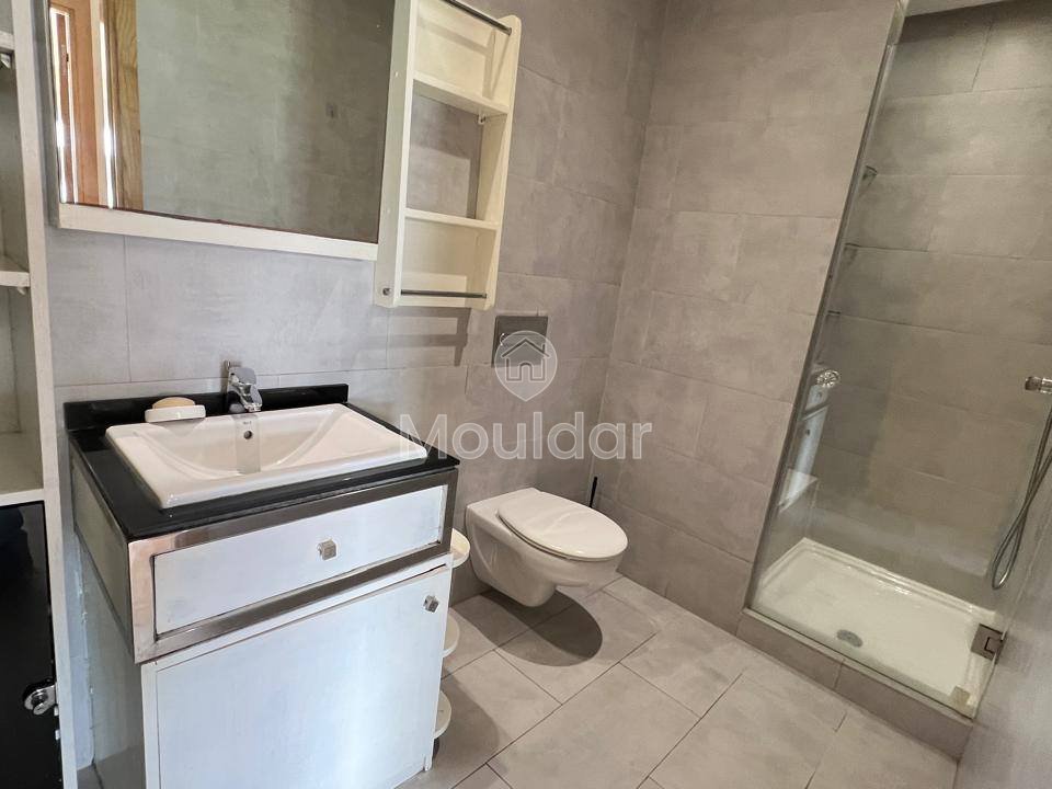 شقة للإيجار في دار بوعزة: الراحة والأمان - Photo 13