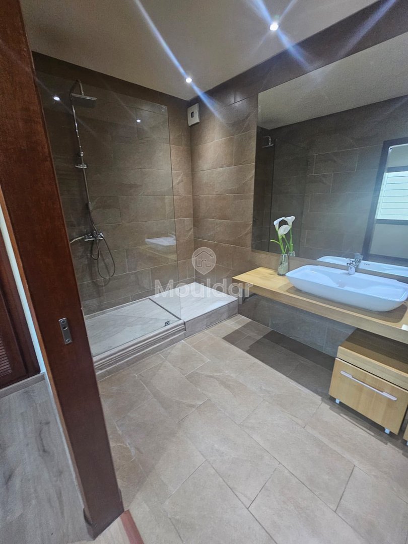 Elegante Villa zur Miete in Casablanca mit Terrasse und Garage - Photo 11