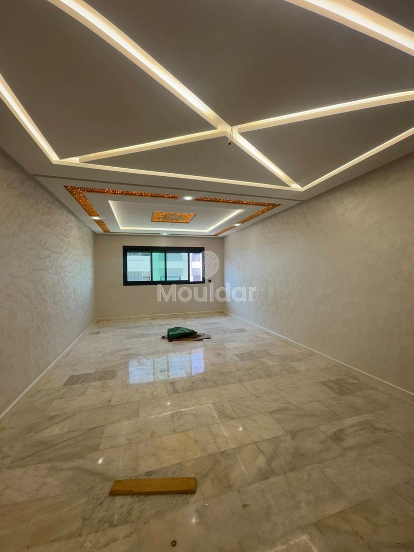 Bonito Apartamento en Venta en Fez: 3 Habitaciones, Balcón, Aparcamiento - Photo 3