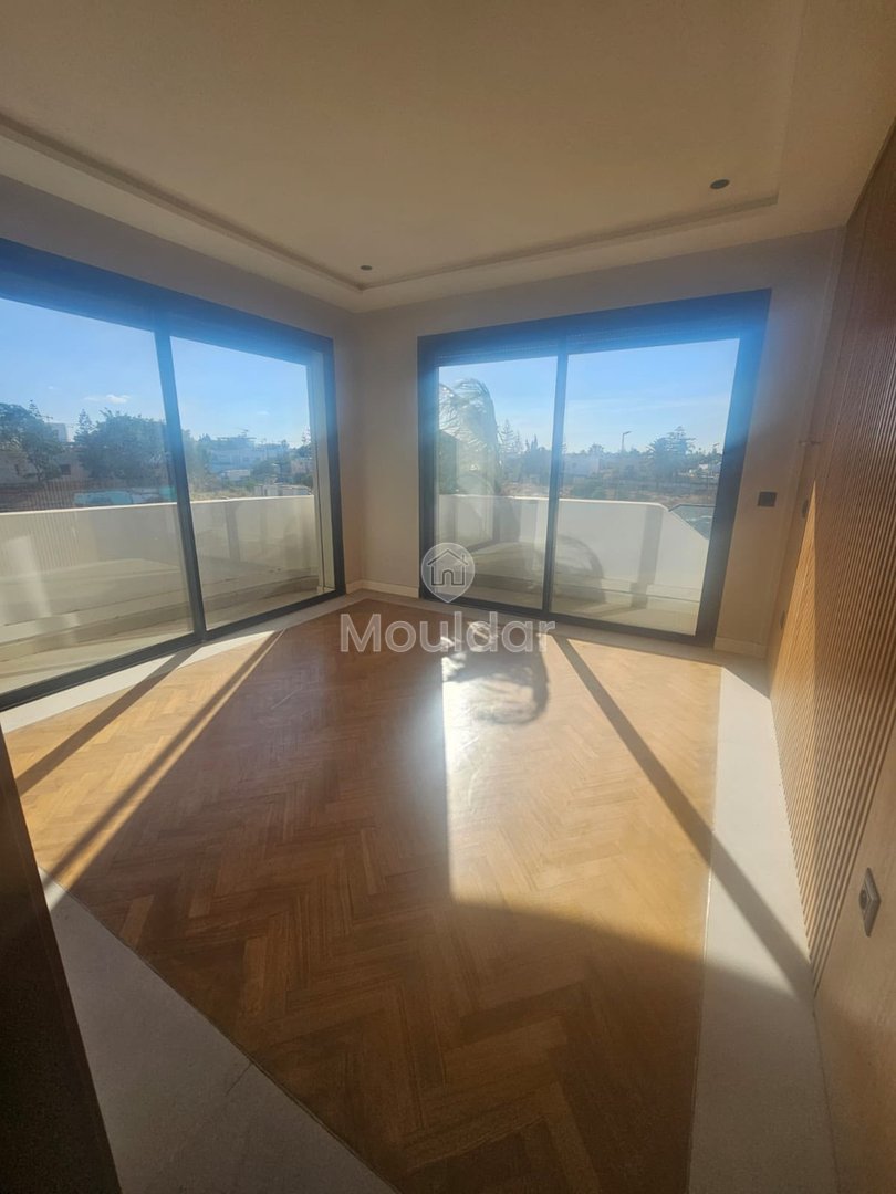 Casablancada kiralık daire: 3 yatak odası, donanımlı ve pratik - Photo 3