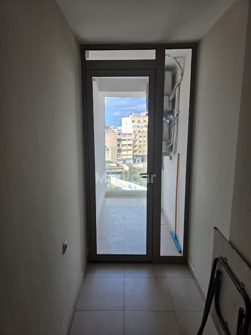 In affitto: Appartamento con 2 camere a Sidi Belyout, Casablanca - Photo 4