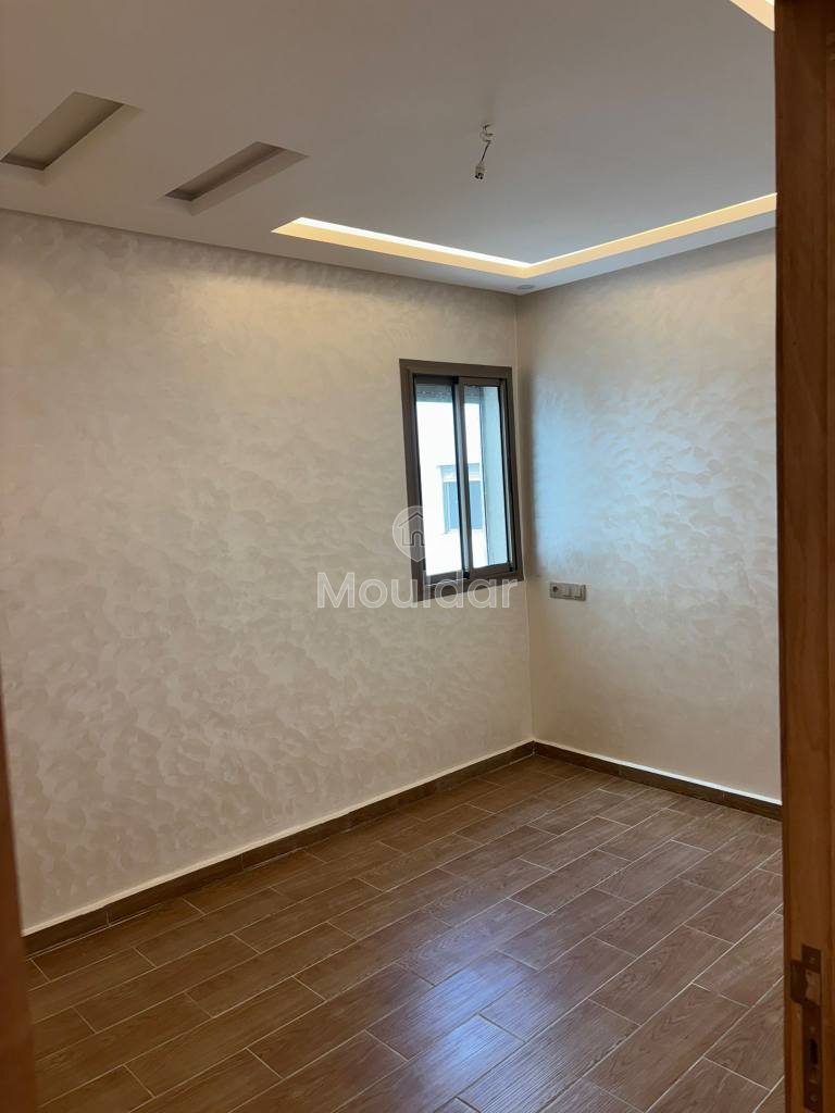 Sidi Maarouf'ta 2 odalı güzel daire kiralık - Photo 4