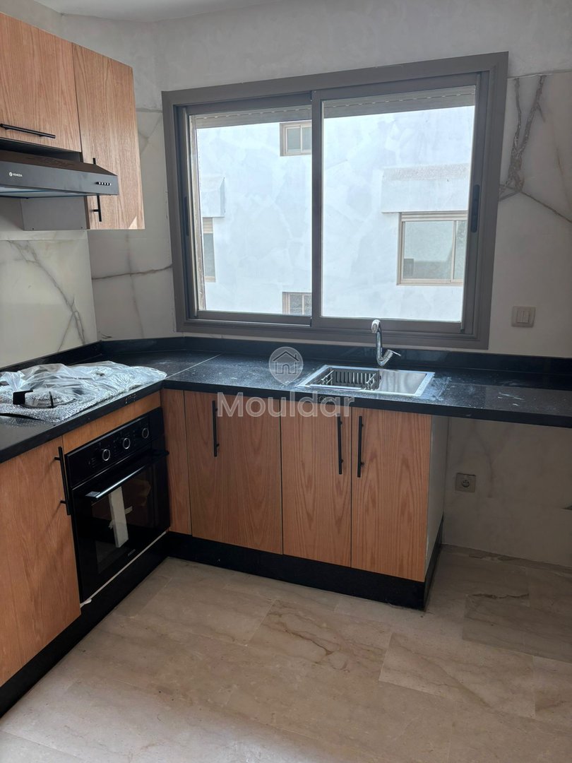 Sidi Maarouf'ta 2 odalı güzel daire kiralık - Photo 7