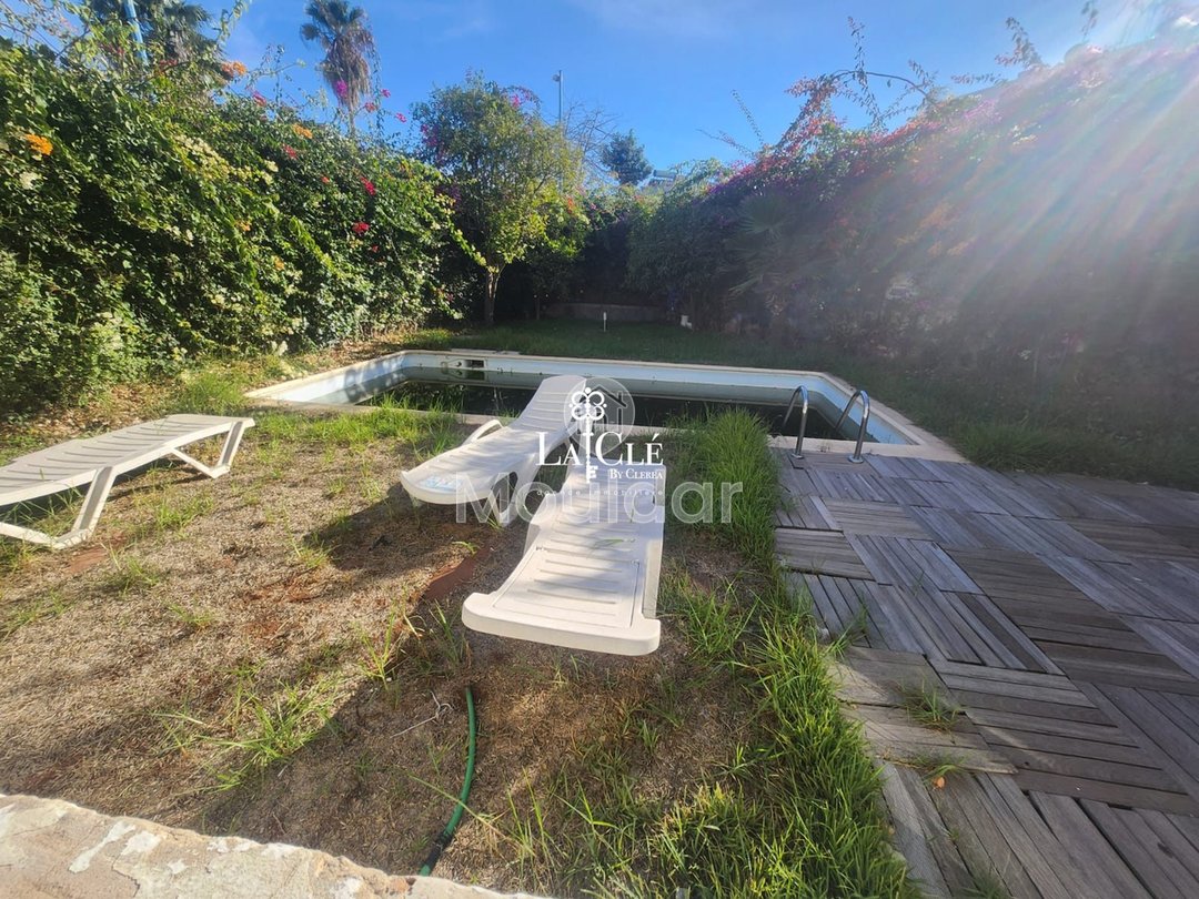 فيلا فاخرة في الدار البيضاء: أناقة وراحة لا تضاهى - Photo 15