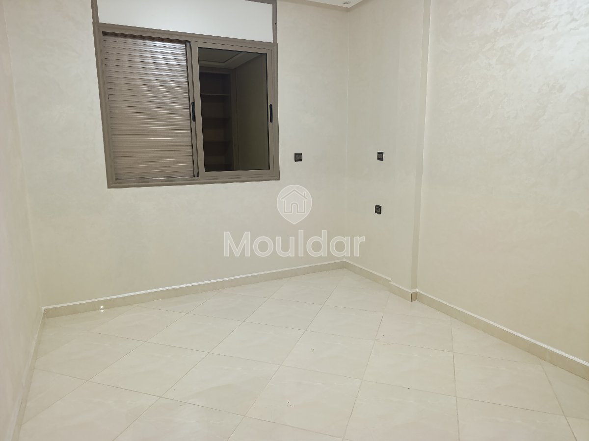 Charmant Appartement 3 Chambres à Vendre à El Haouzia - Photo 11