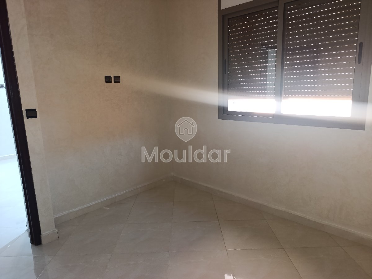 Charmant Appartement 3 Chambres à Vendre à El Haouzia - Photo 6