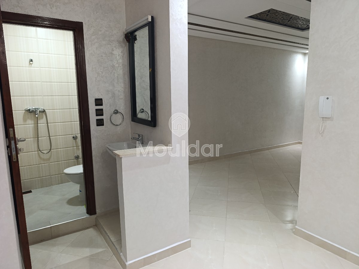 Charmant Appartement 3 Chambres à Vendre à El Haouzia - Photo 14