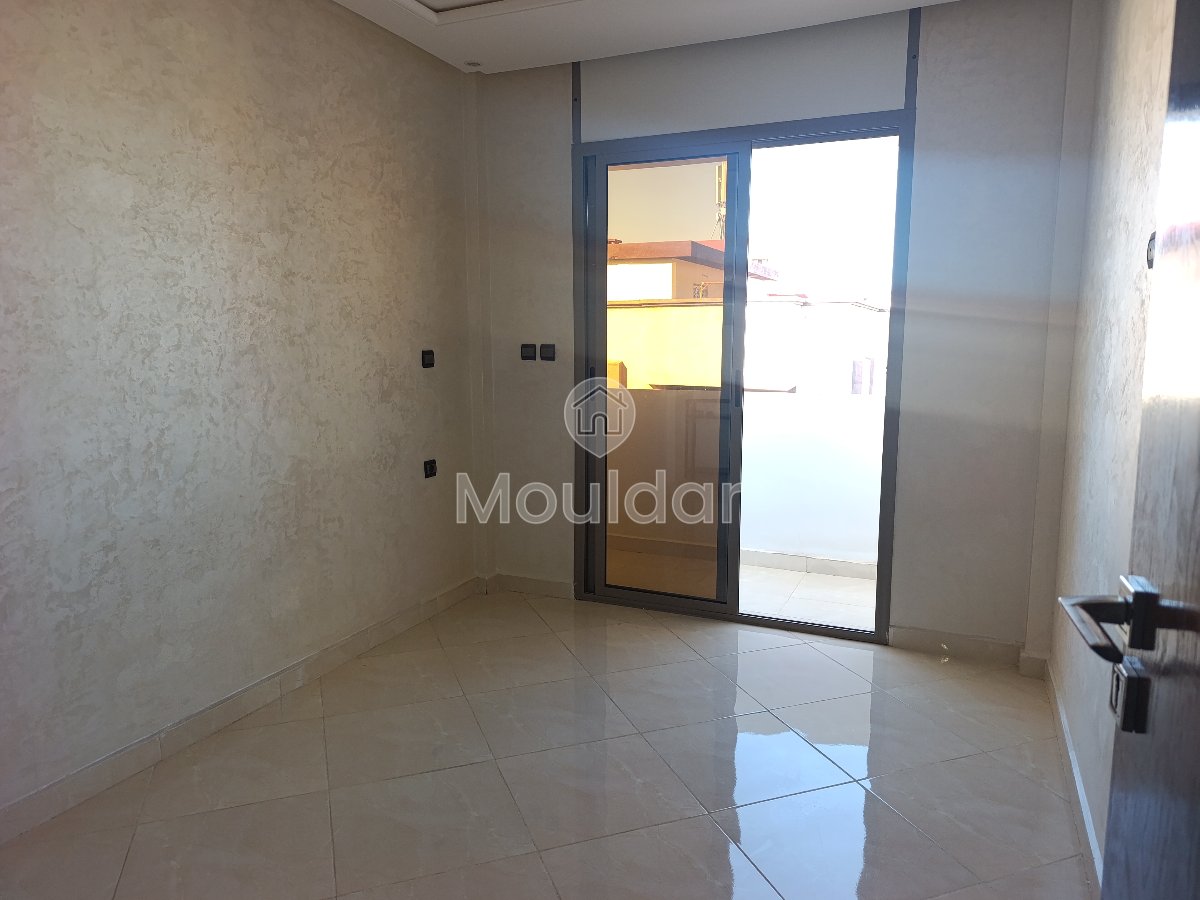 Charmant Appartement 3 Chambres à Vendre à El Haouzia - Photo 7