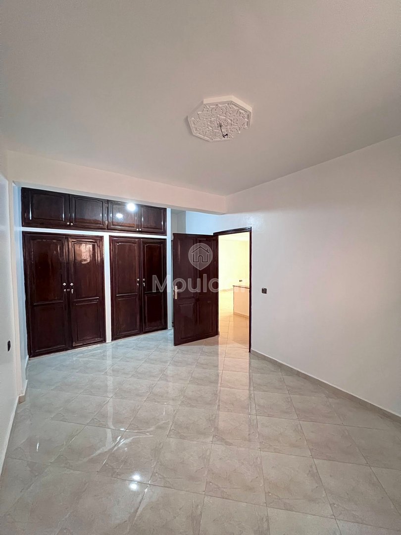 Hay Salam Aileye Ait Kiralık Daire: 2 Oda, Tam Donanımlı Mutfak - Photo 2