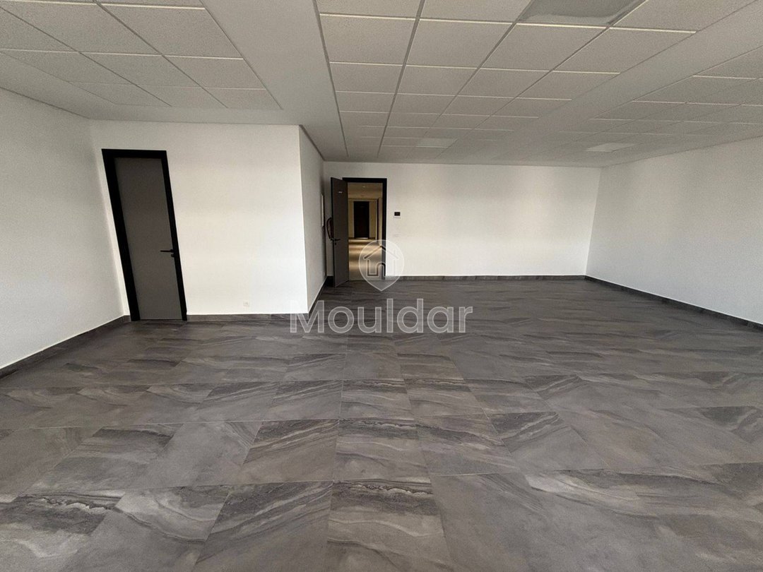 مكتب للإيجار في مدينة الدار البيضاء المالية - 96م²، مواقف سيارات مشمولة - Photo 5