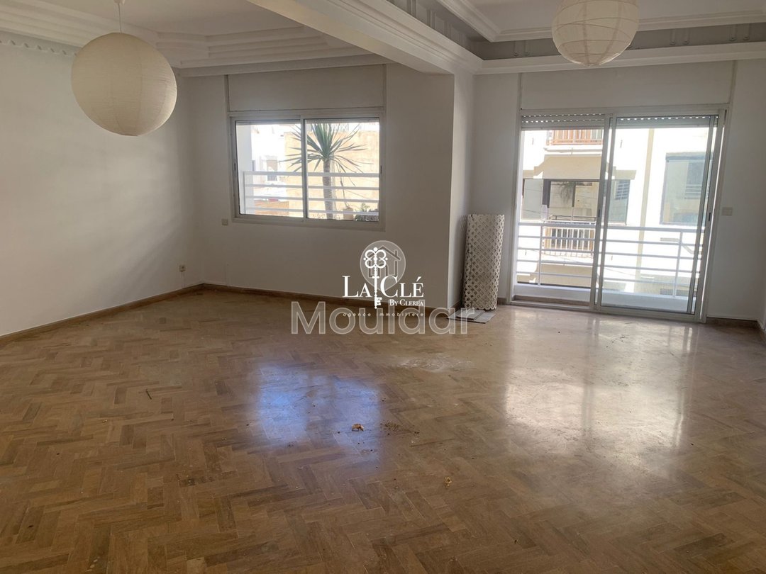 Charming 3-Bedroom Apartment for Sale in Racine, Casablanca - Photo 1