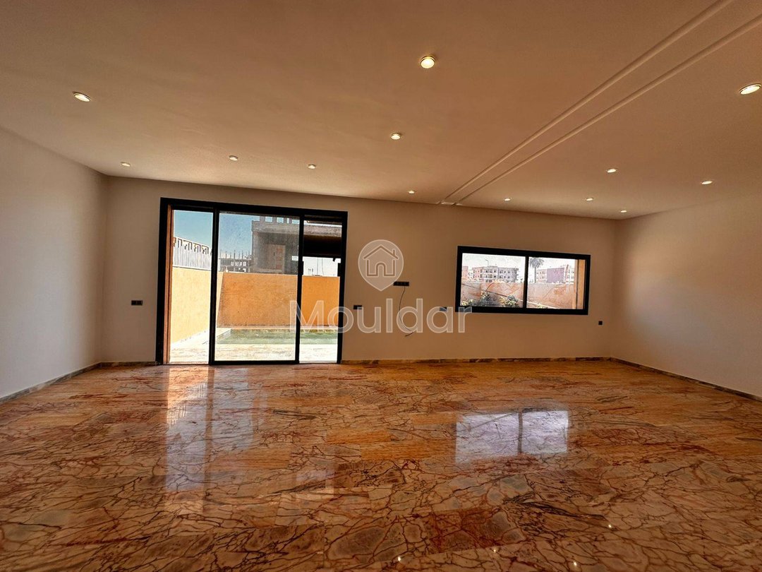 Vila espaçosa em Marrakech com piscina – 6 quartos à venda - Photo 1