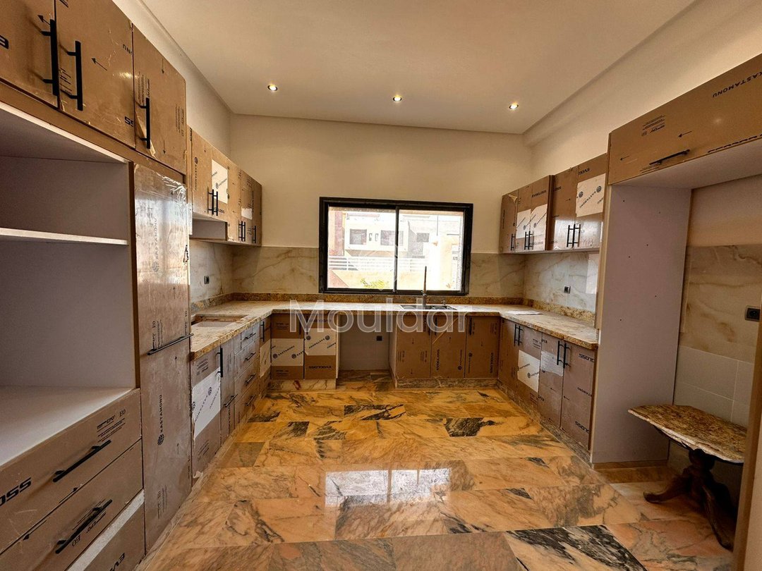 Vila espaçosa em Marrakech com piscina – 6 quartos à venda - Photo 10