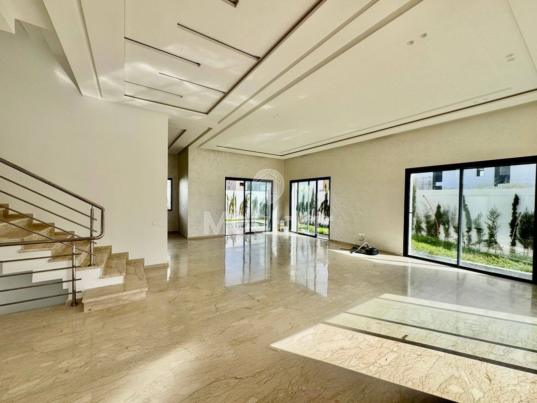 Villa de Rêve à Dar Bouazza : Espaces Luxueux et Confort - Photo 2