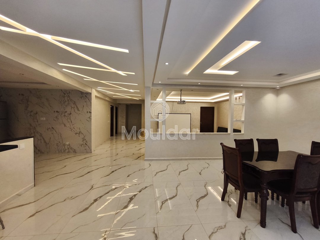 Villa de Luxe à Marrakech : 5 Chambres, Piscine et Sécurité - Photo 3