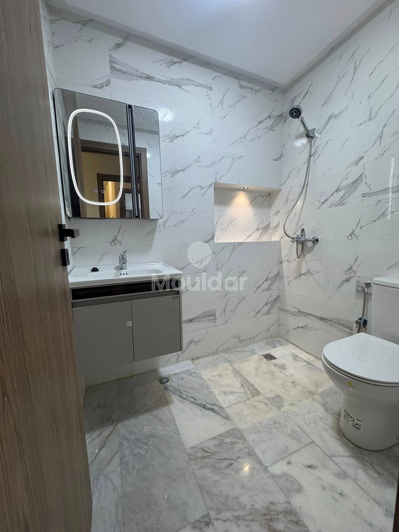 Encantador Apartamento 3 Hab, En Pleno Centro de Fez con Balcón y Parking - Photo 15