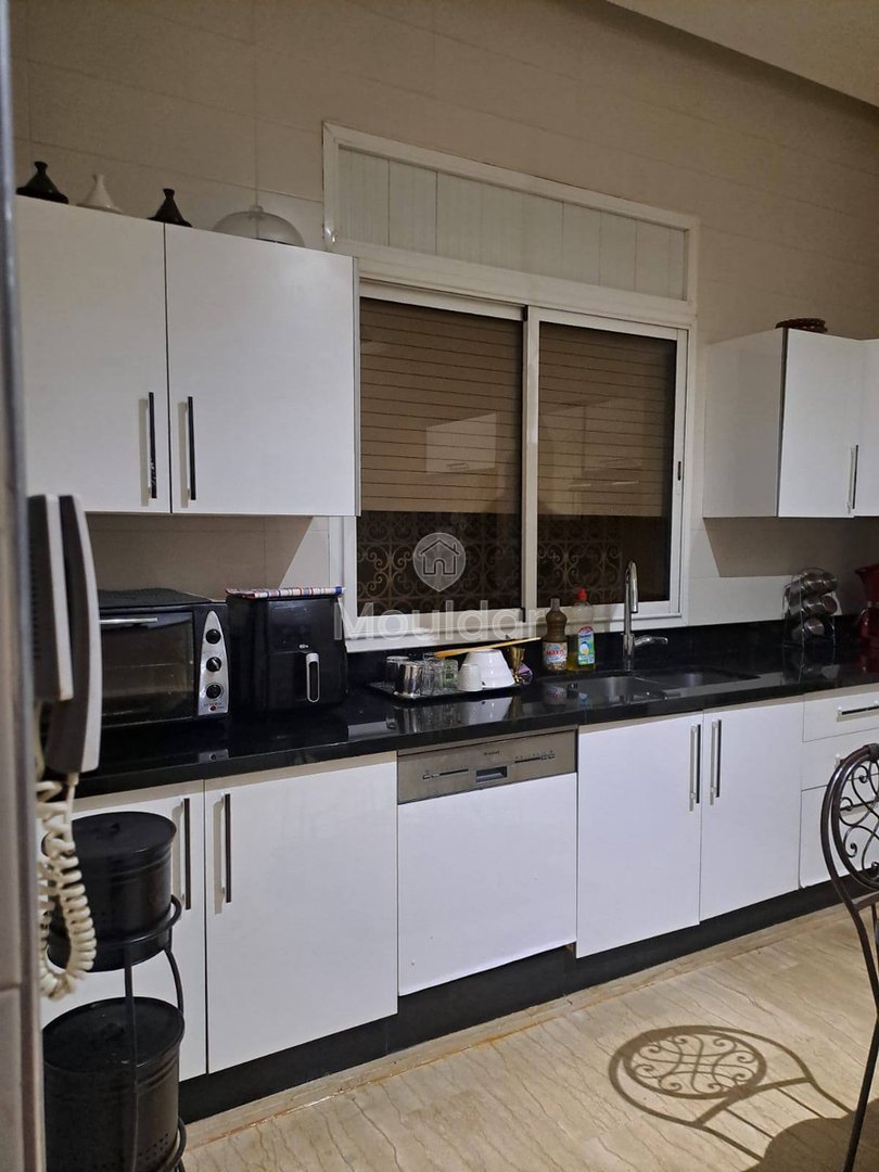 Marrakeş'te Lüks Villa: 5 yatak odası, bahçe ve teras - Photo 15