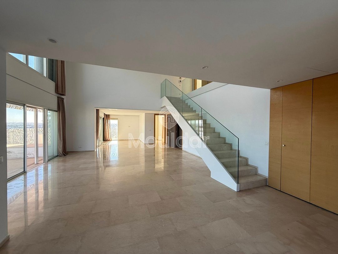 بنتهاوس فاخر في الدار البيضاء: راحة وأناقة للإيجار - Photo 2