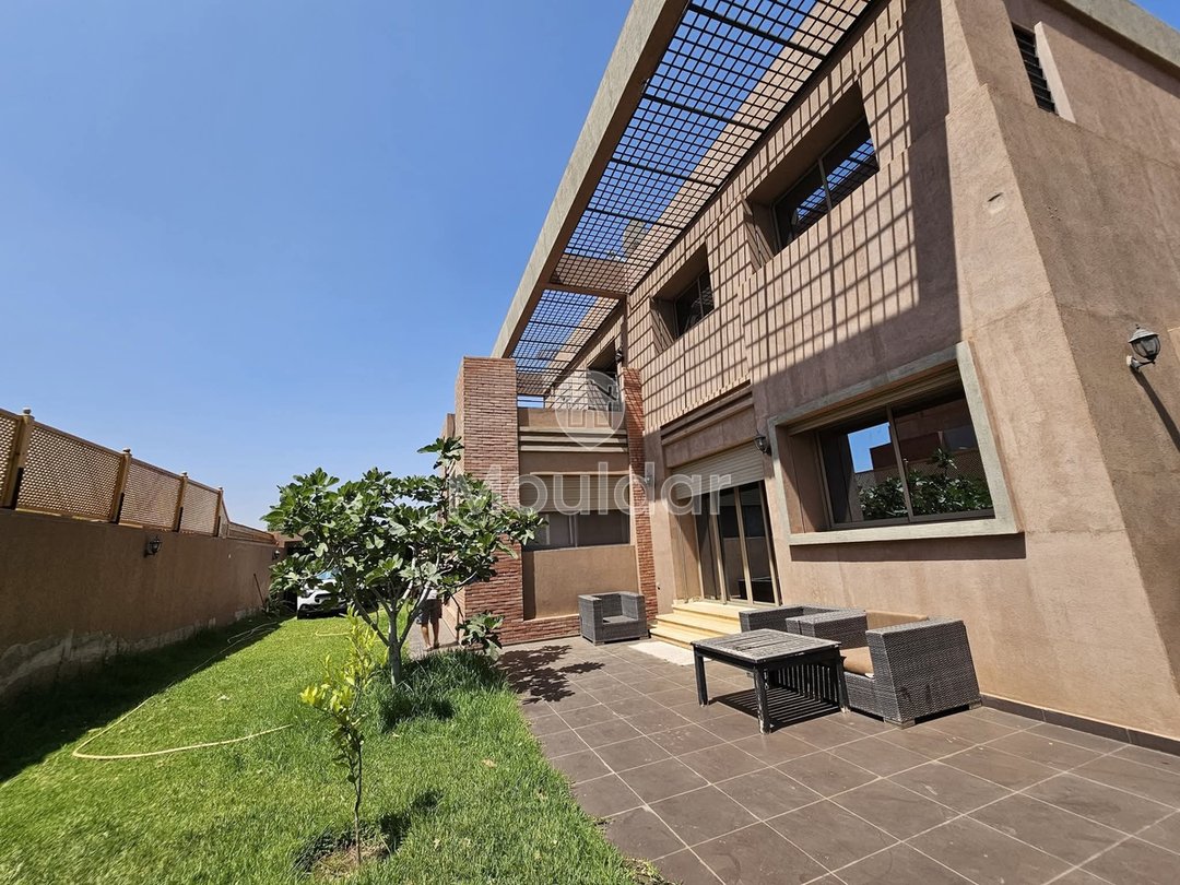 Vila Luxuosa em Marrakesh com Piscina e Jardim Verdoso - Photo 13