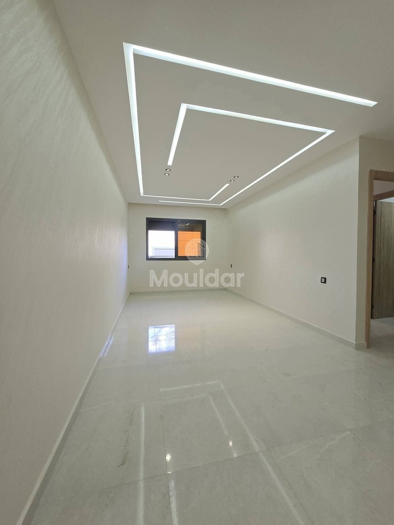 Mieszkanie na sprzedaż w Martil: Komfort i nowoczesność na spotkaniu - Photo 1