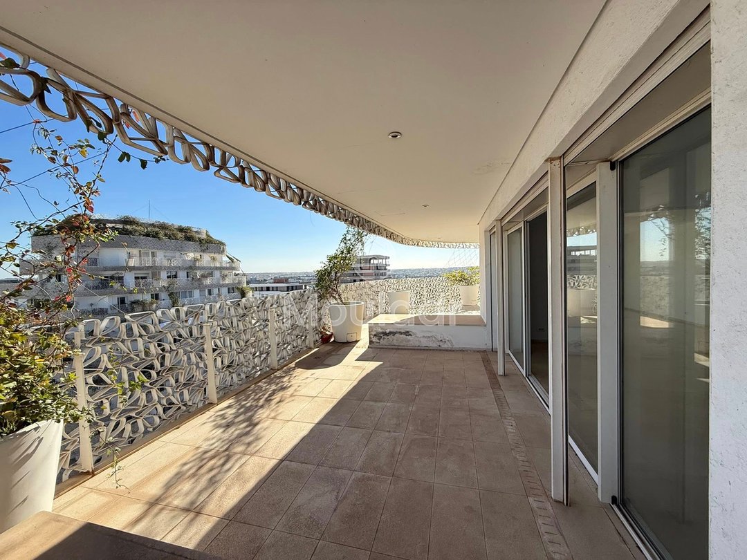 بنتهاوس فاخر في الدار البيضاء: راحة وأناقة للإيجار - Photo 9