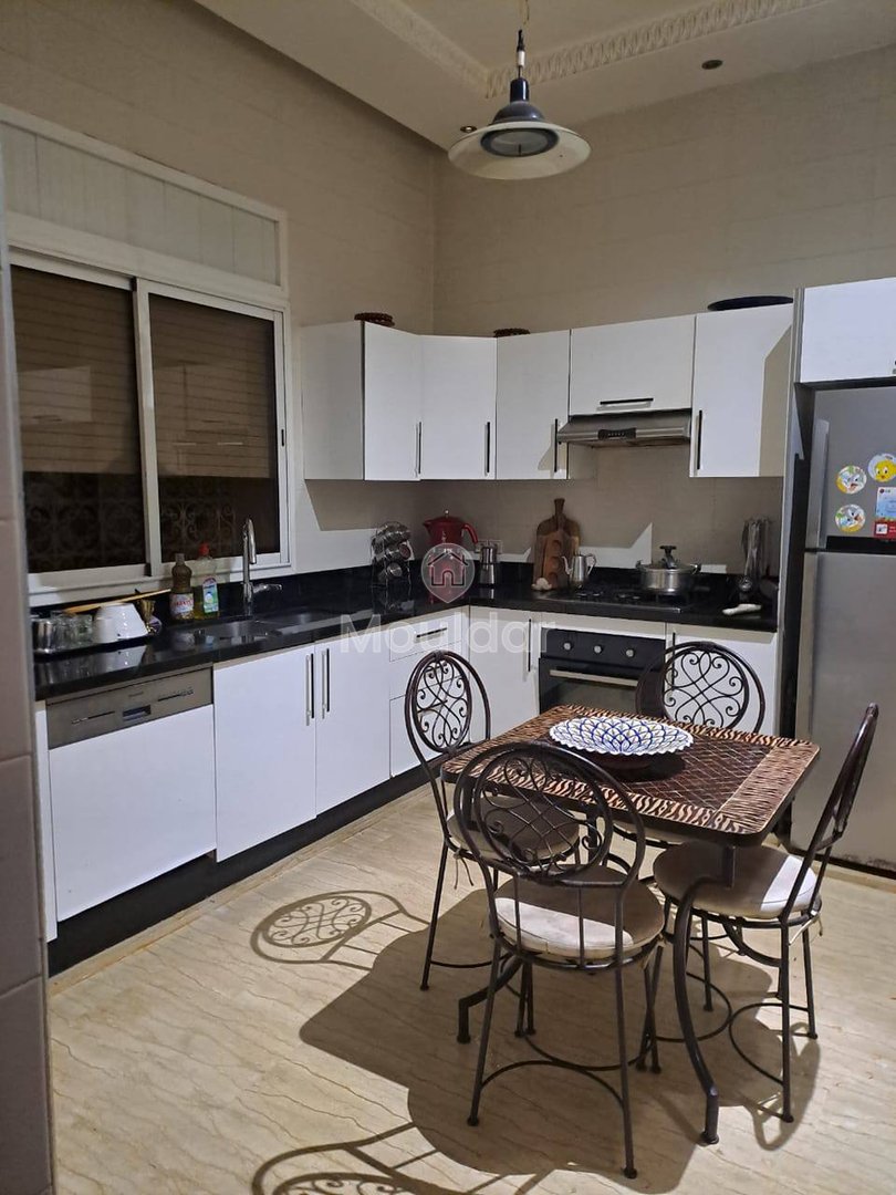 Marrakeş'te Lüks Villa: 5 yatak odası, bahçe ve teras - Photo 14