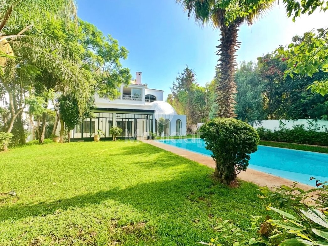 فيلا مفروشة للإيجار في الدار البيضاء: الفخامة والراحة - Photo 10