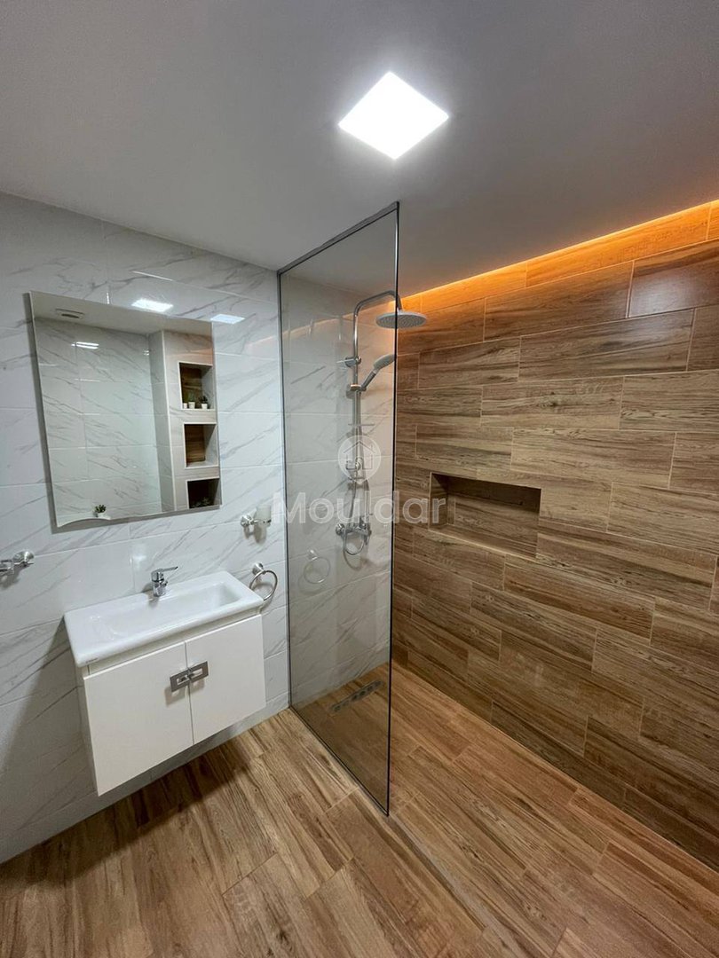 شقة للإيجار: 3 غرف في قلب طنجة - Photo 14