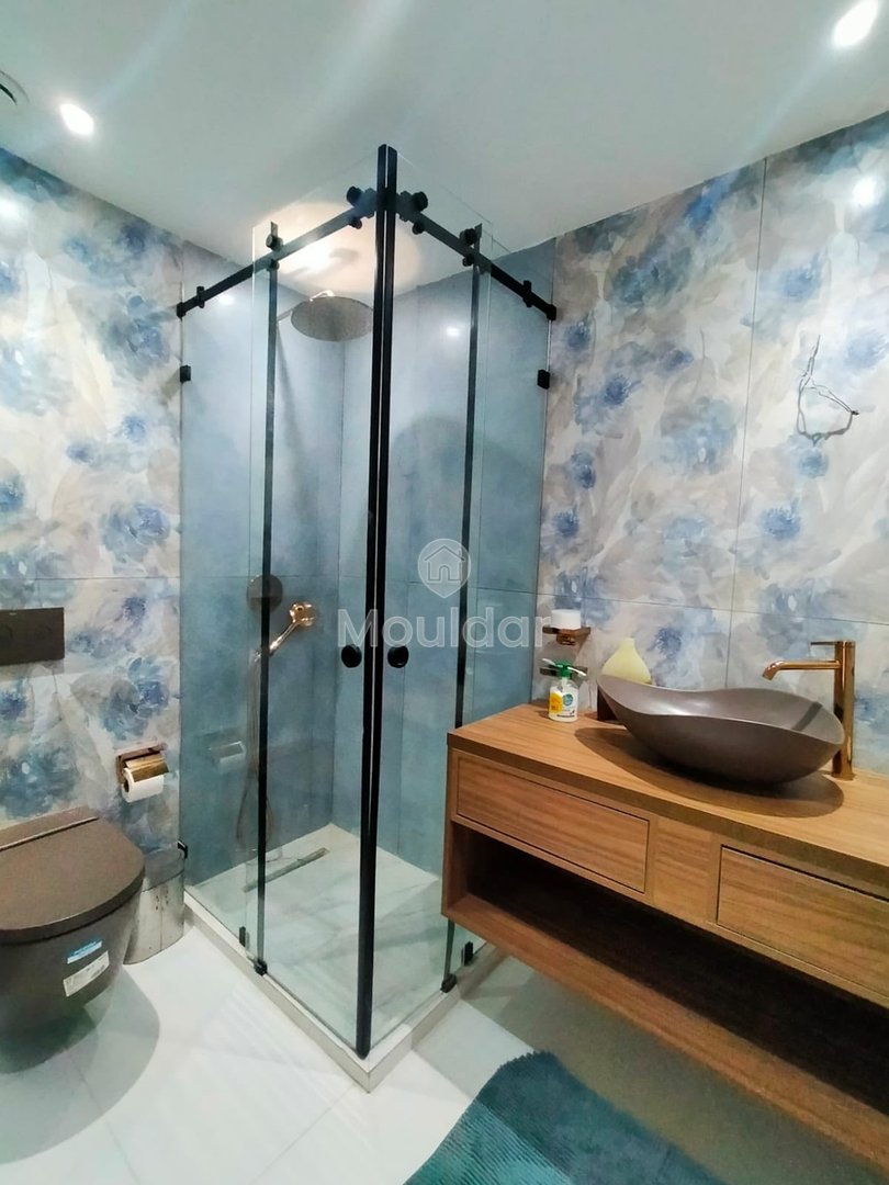 For Sale: Spacious 4-Bedroom Apartment in the Heart of Casablanca - Photo 12