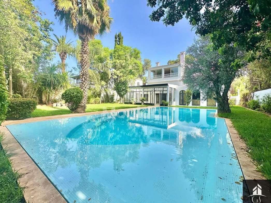 فيلا مفروشة للإيجار في الدار البيضاء: الفخامة والراحة - Photo 11