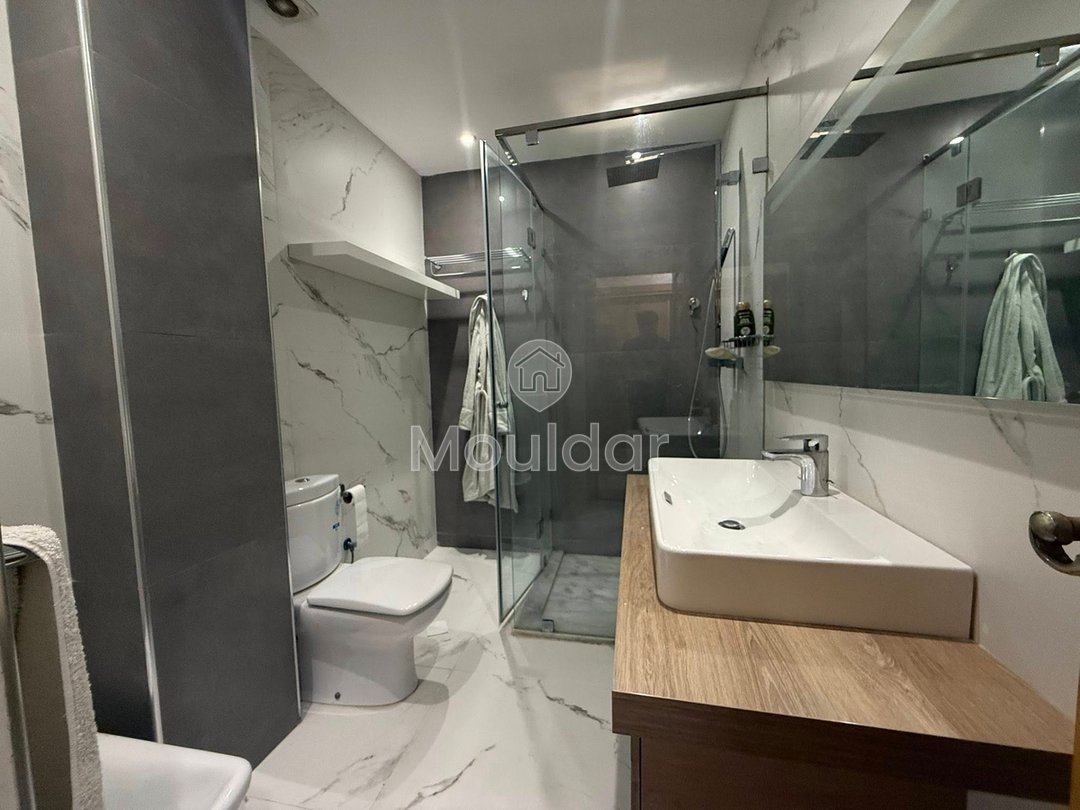 Superb 3-Bedroom Apartment for Sale in Casablanca - Racine - Photo 12