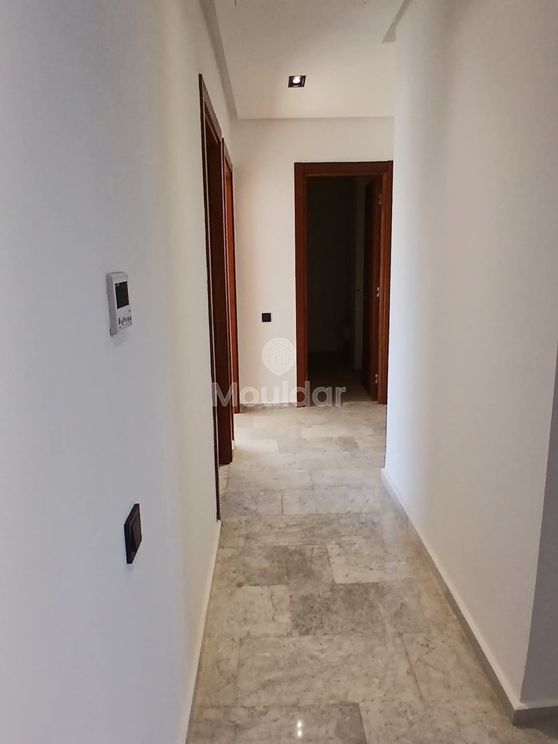 Bel Appartement à Dar Bouazza : 3 Chambres et Piscine - Photo 1