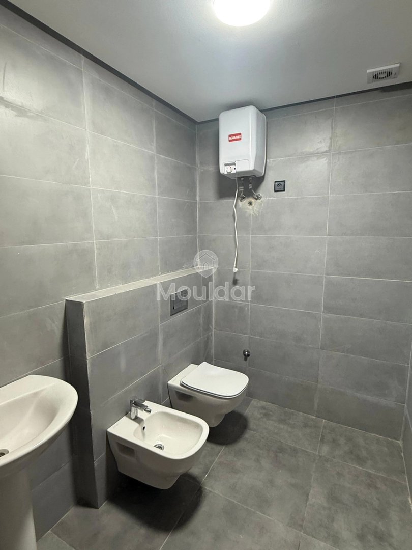 مكتب للإيجار في الدار البيضاء: مساحة 82م² مؤمنة وعملية - Photo 6