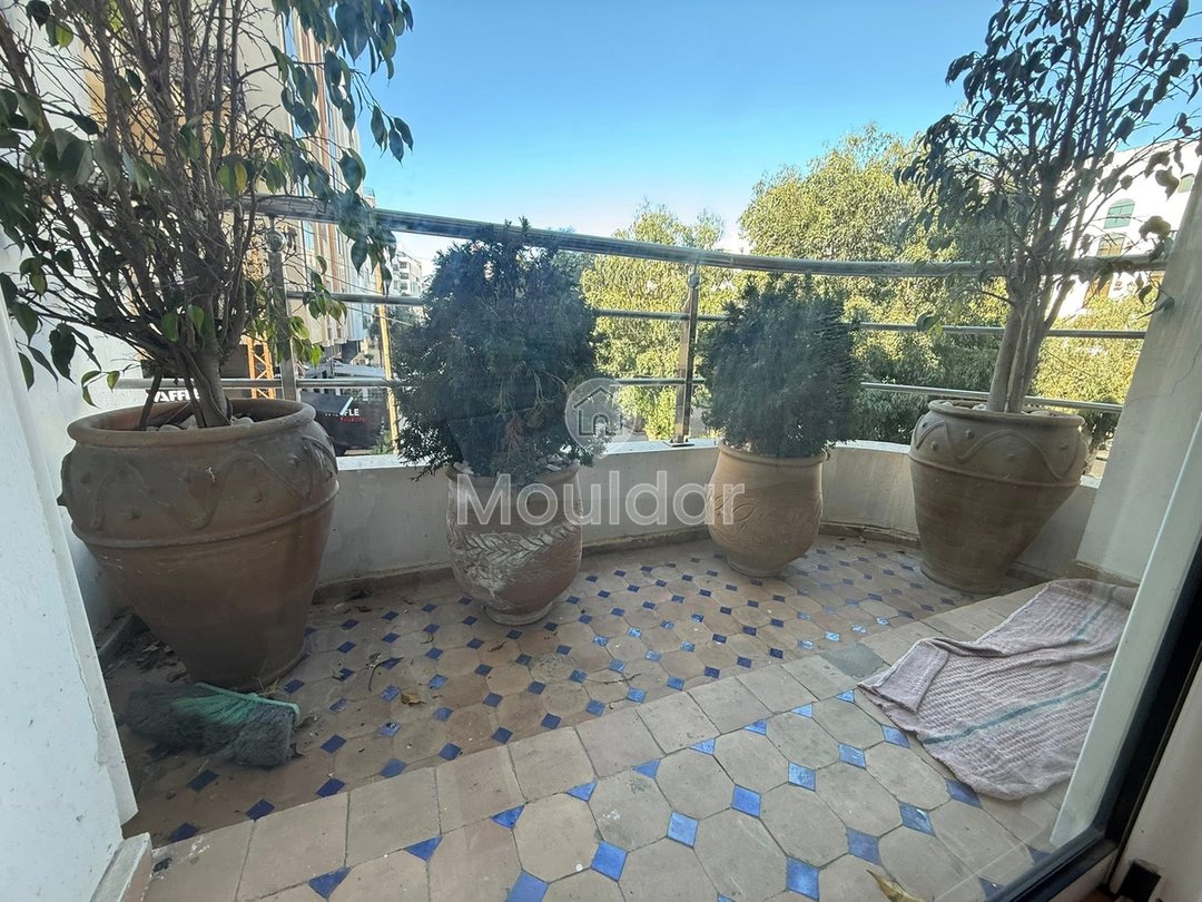 Superb 3-Bedroom Apartment for Sale in Casablanca - Racine - Photo 8