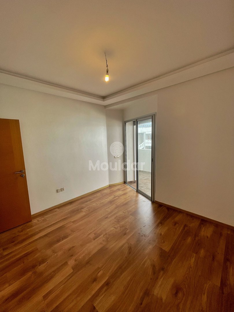 Appartamento moderno da affittare a Casablanca: 3 camere, terrazza - Photo 4