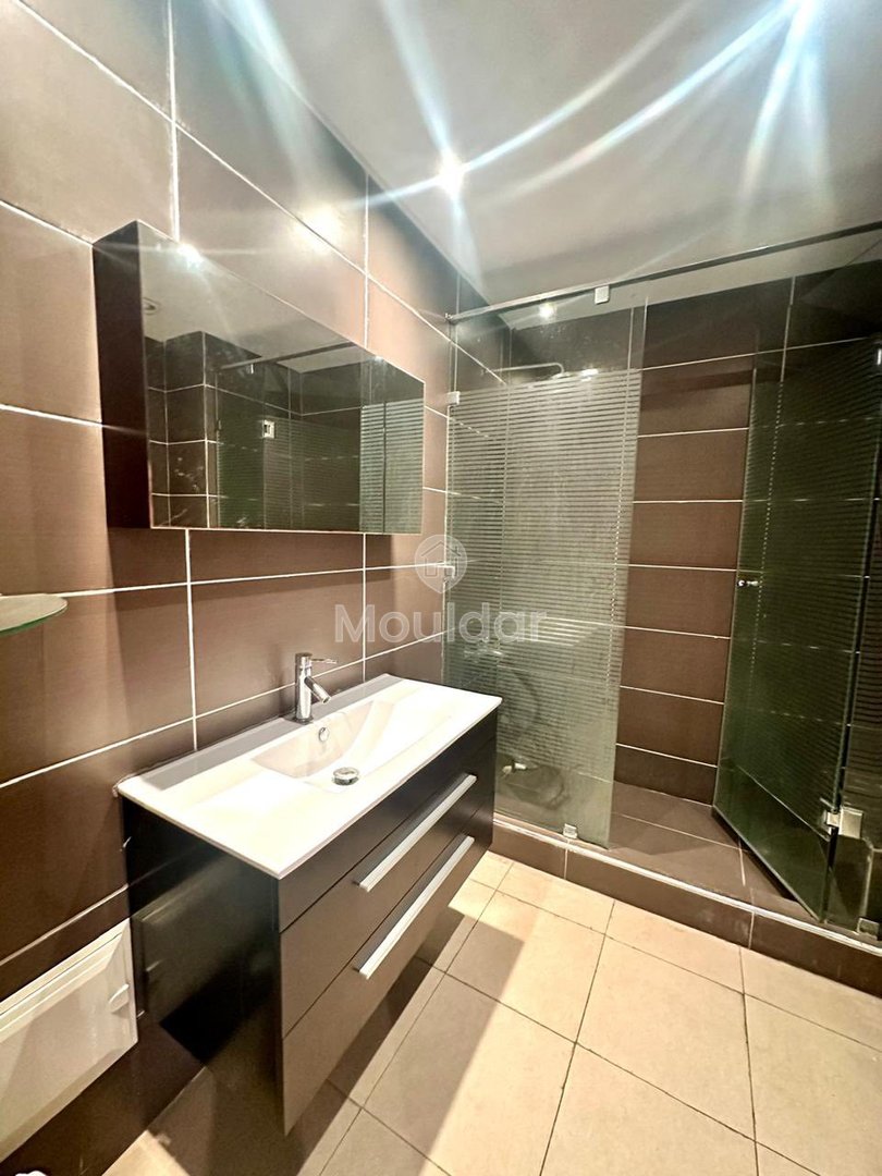 Modern 3 Bedroom Apartment for Sale in Casablanca - Racine - Photo 9