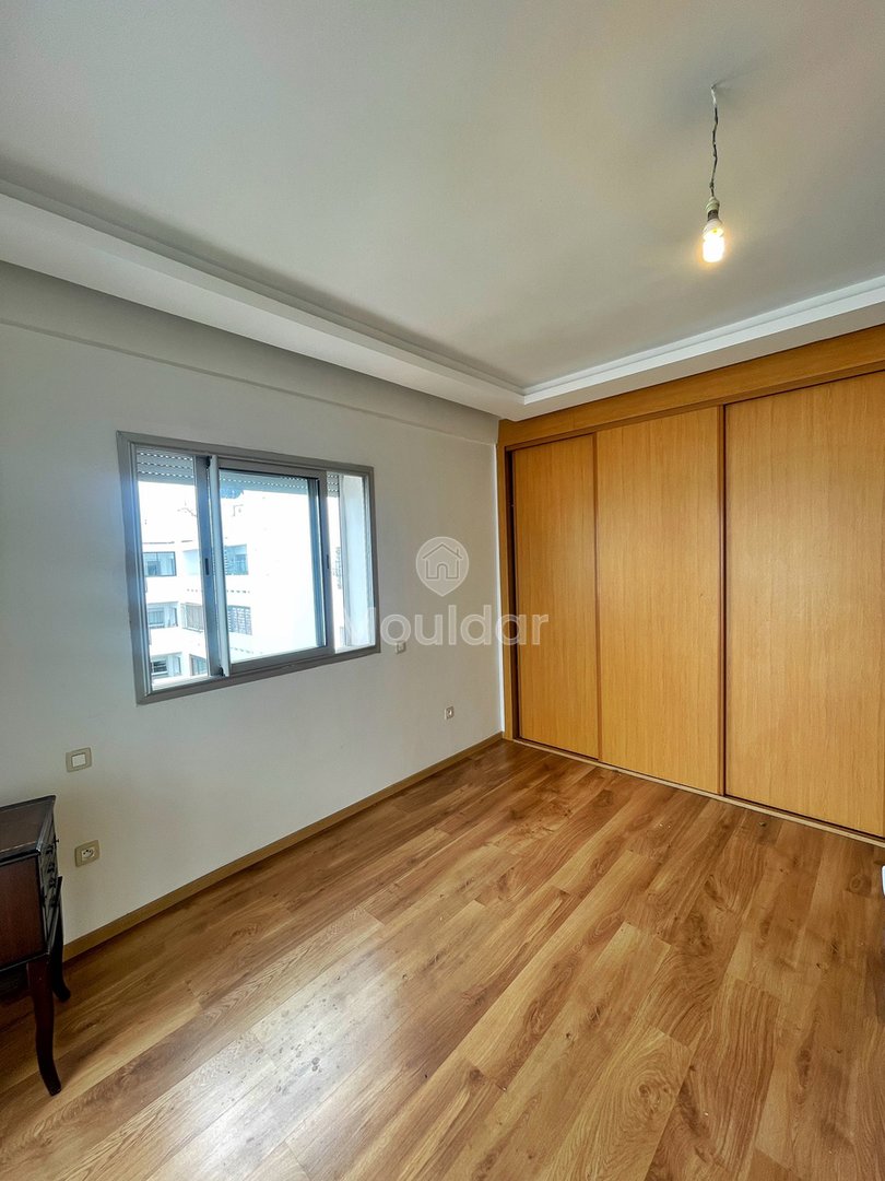 Appartamento moderno da affittare a Casablanca: 3 camere, terrazza - Photo 8