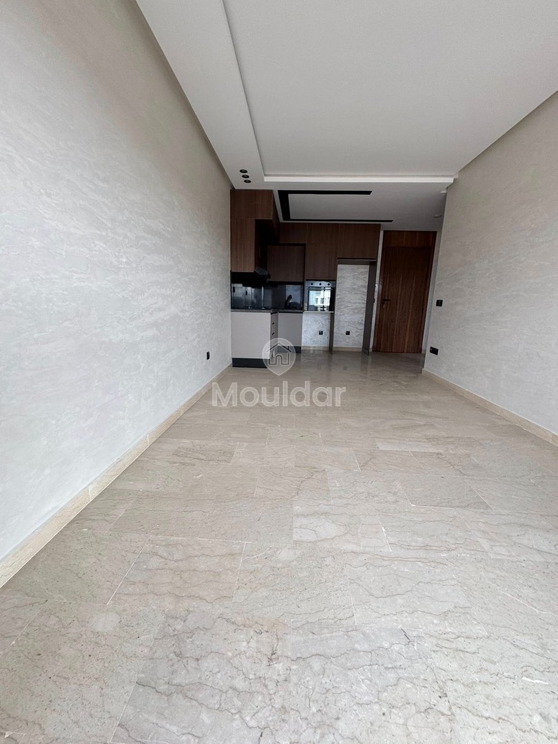 Studio à Louer à Casablanca avec Terrasse et Ascenseur - Photo 4