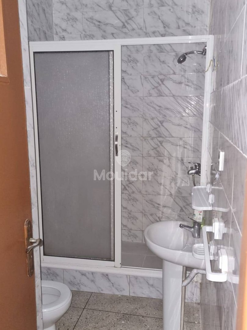 Casablanca, Bourgogne'de Kiralık Şirin Daire – 2 Oda - Photo 8