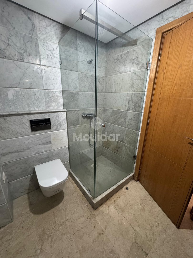 شقة للإيجار في الدار البيضاء: مساحة وراحة ووسائل الراحة - Photo 9