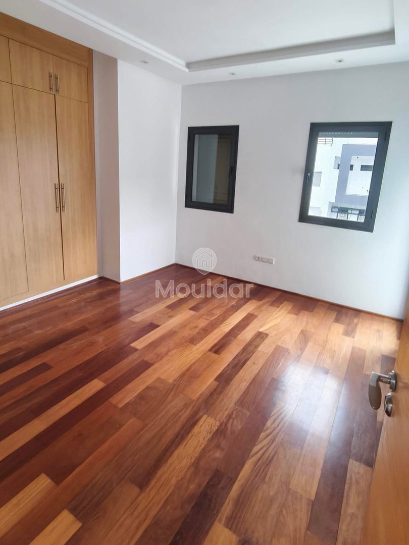 Villa Spacieuse à Dar Bouazza : Élegance et Confort - Photo 2