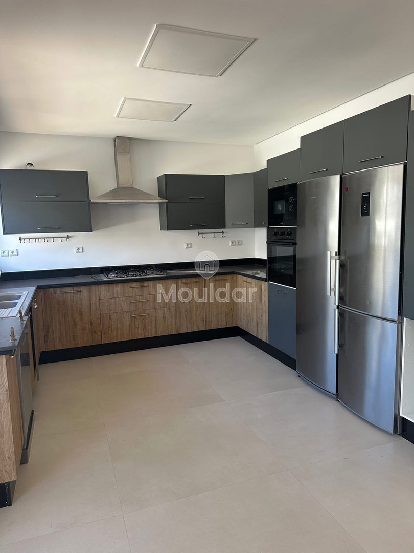 Villa Spacieuse à Dar Bouazza : Élegance et Confort - Photo 12