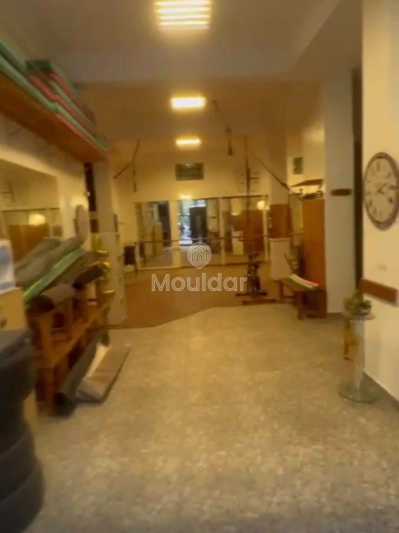 Ocazie unică: spațiu comercial de vânzare în Casablanca - Photo 6