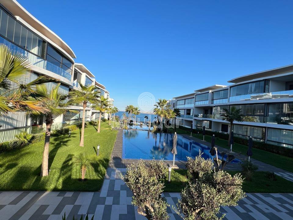 Appartement moderne à Dar Bouazza : 3 chambres, piscine et confort - Photo 12