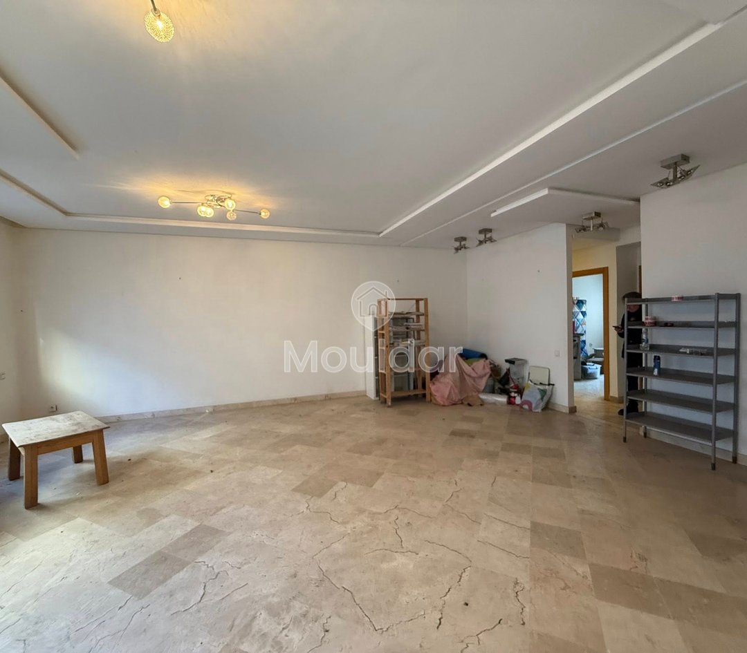 Charming 3-Bedroom Apartment for Sale in Casablanca - Racine - Photo 1